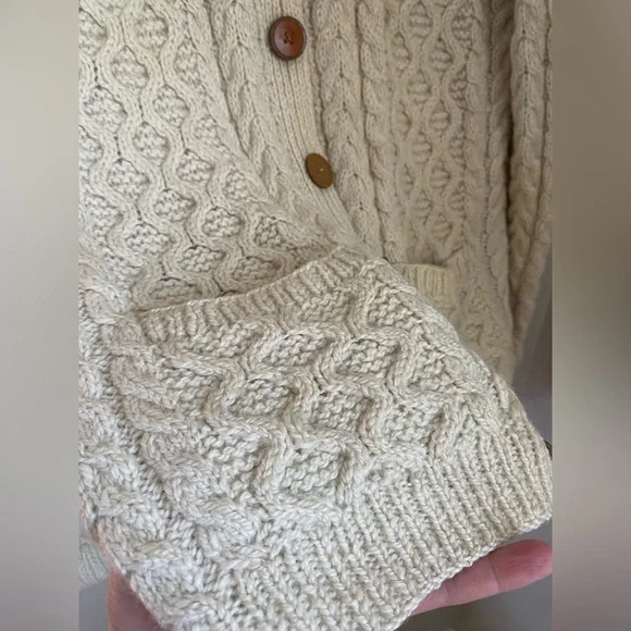 Hand Knit Cottagecore Fisherman Cardigan Cream Sz Medium Grandmacore Cable Knit - Picture 10 of 10